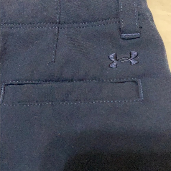 Under Armour boy casual shorts size 4t - Picture 4 of 6